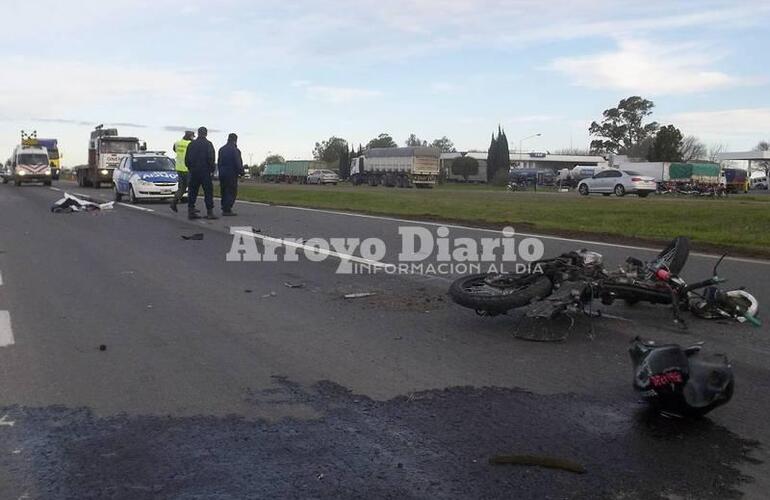 El accidente ocurrió a la altura de las estaciones de servicio YFP conocidas como "las gemelas".