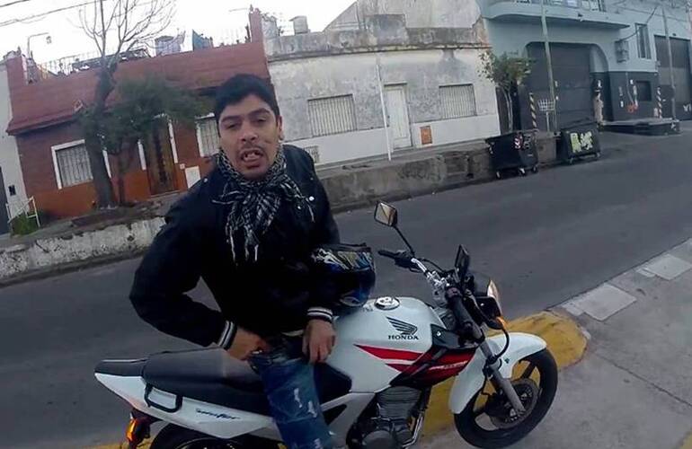 Gastón Aguirre fue grabado por un turista mientras lo asaltaba y el video se viralizó en todo el mundo