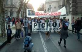 El reclamo se hizo sentir en las calles del centro rosarino.