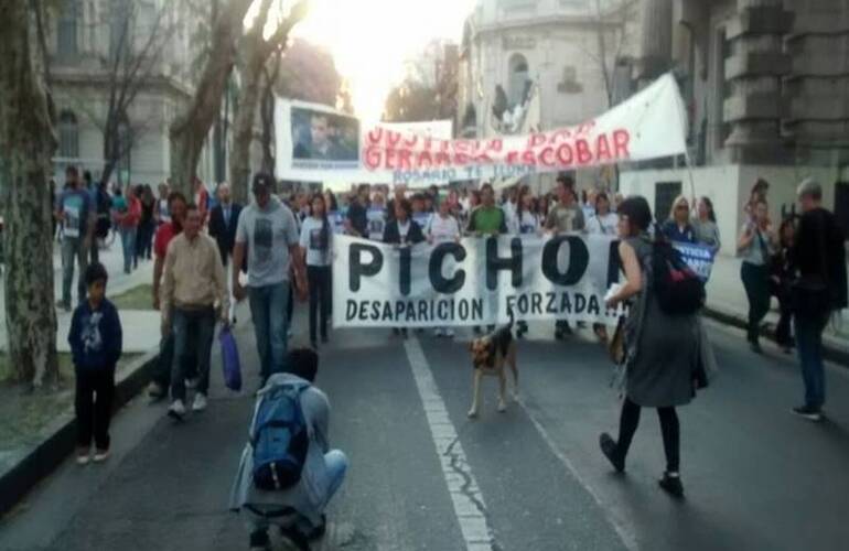 El reclamo se hizo sentir en las calles del centro rosarino.