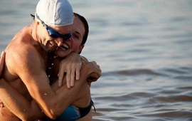 Imagen de Llega el estreno internacional de  Abrazos de agua, será en México