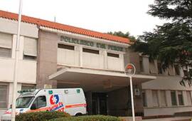 Imagen de Fue mamá, pero huyó del hospital tirándose por una ventana y terminó atropellada por un ómnibus