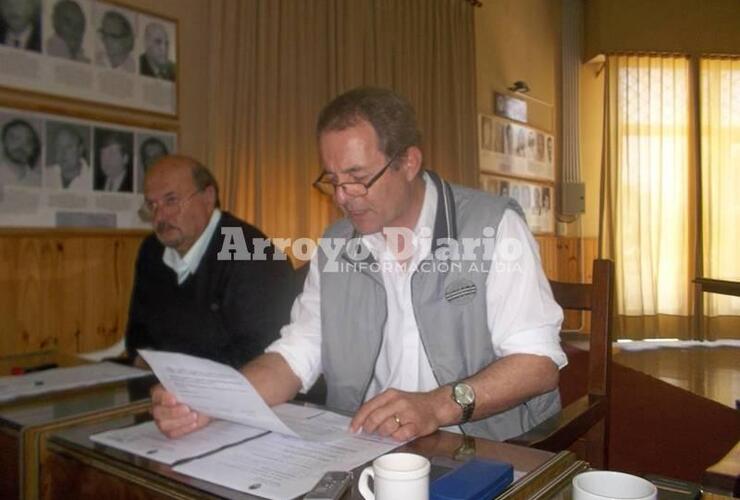 Daniel Tonelli durante su exposición del pasado martes durante la sesión pública.