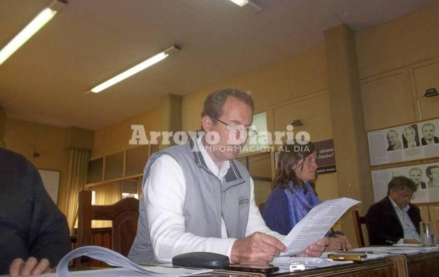 Daniel Tonelli durante la presentación de uno de los proyectos este martes en el Concejo.