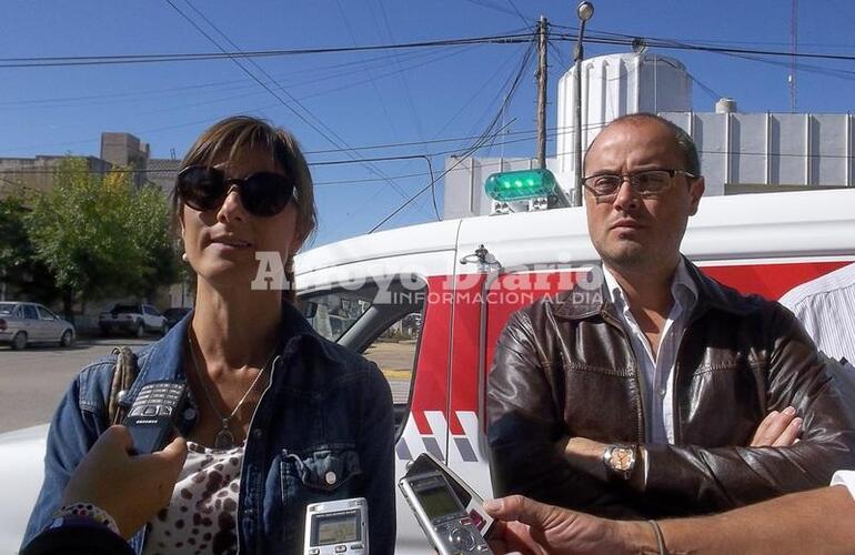 Carina Gres junto a Darío Gres. Foto: Archivo AD