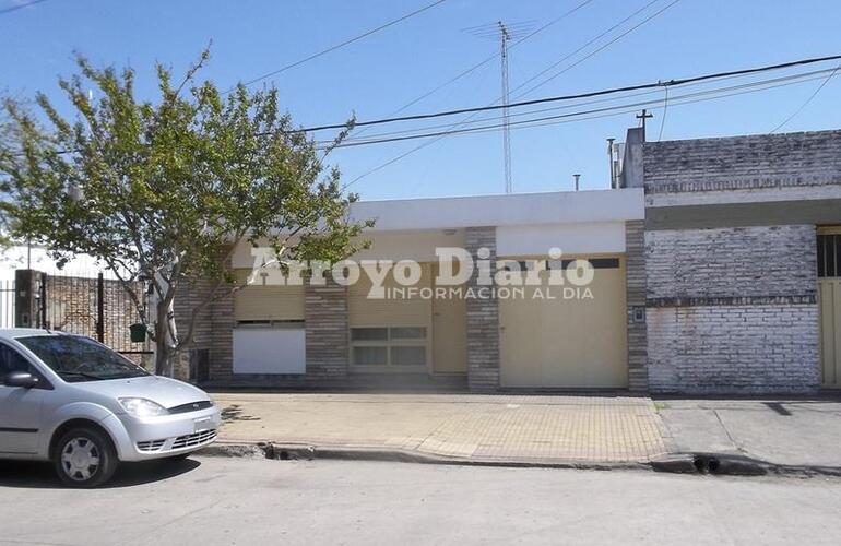 El veh&iacute;culo estaba estacionado sobre calle Sarmiento al 100.