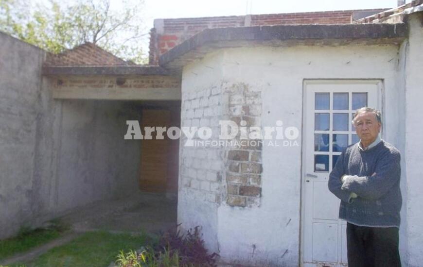 Al igual que el vecino de Sarmiento al 100, Vaccari tambi&eacute;n ten&iacute;a un Renault 9