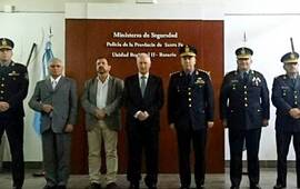Las nuevas autoridades policiales asumieron esta mañana. Foto: C. Mutti Lovera