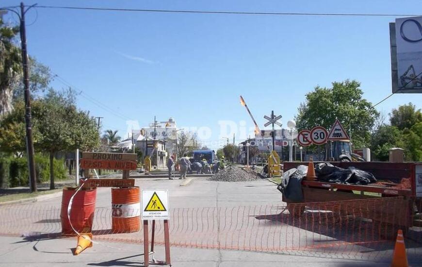 Imagen de El paso a nivel de calle Humberto Primo está cerrado