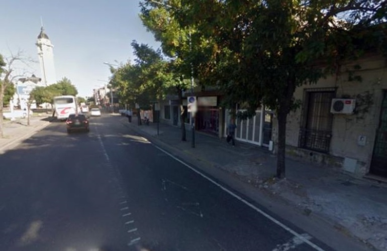 Santa Fe al 3400, la zona donde funcionaba un depósito de vestimentas truchas. Foto: Google Street View