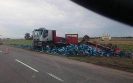 Una imagen del camión despistado. Foto: @Matiazzzz