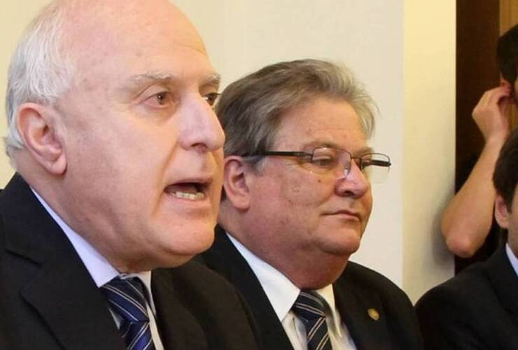 Imagen de Lifschitz anunció una reducción del gasto político