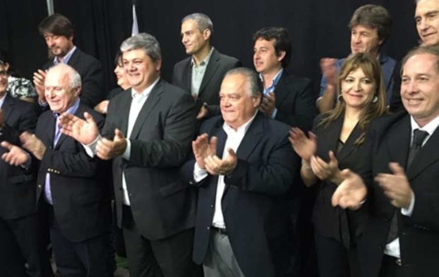 Intendente electo de Villa Gob. Gálvez. Presentación del gabinete