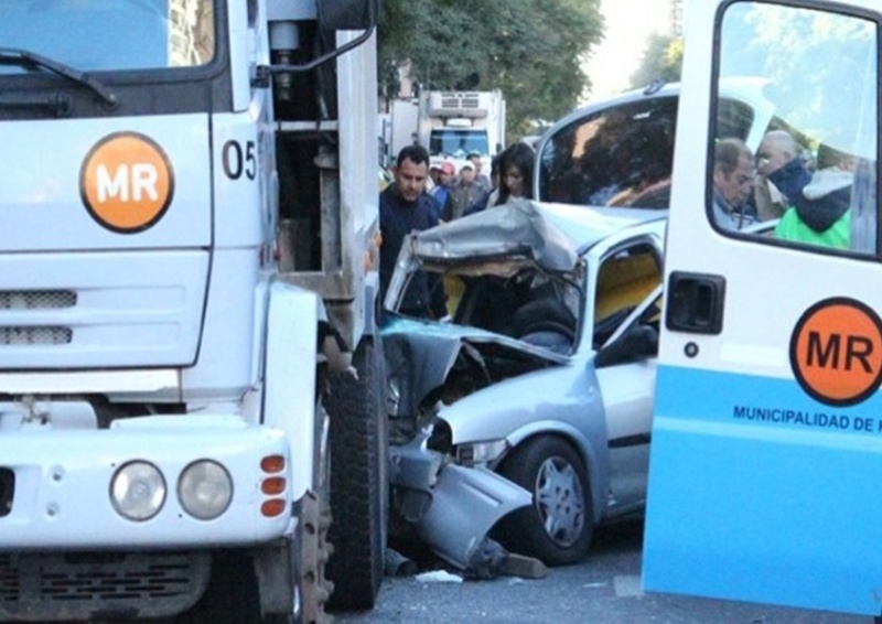 La imagen del impactante choque mortal. Foto: Alan Monzón/Rosario3.com