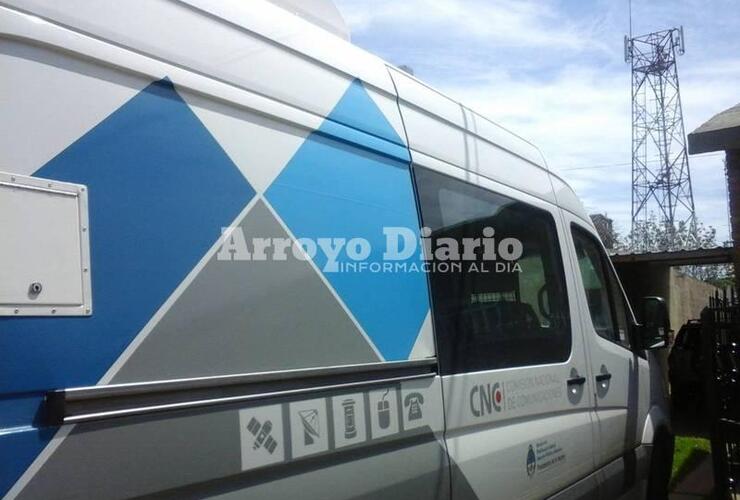 Imagen de Arroyo Seco: Trabajos de medición de los niveles de radiación de antenas