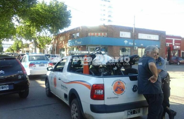 Imagen de Contin&uacute;an operativos de tr&aacute;nsito: secuestran moto