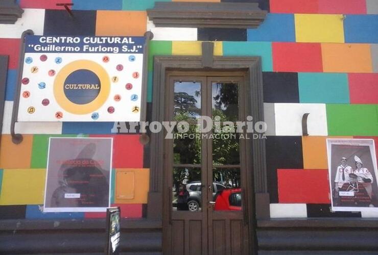 Imagen de Sigue el Teatro en el Furlong