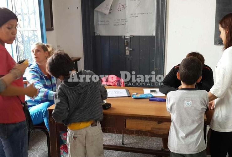 La inscripci&oacute;n se est&aacute; llevando a cabo en el Centro Cultural "Guillermo Furlong"