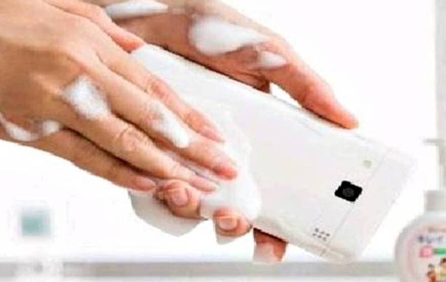 Imagen de El primer "smartphone" lavable del mundo