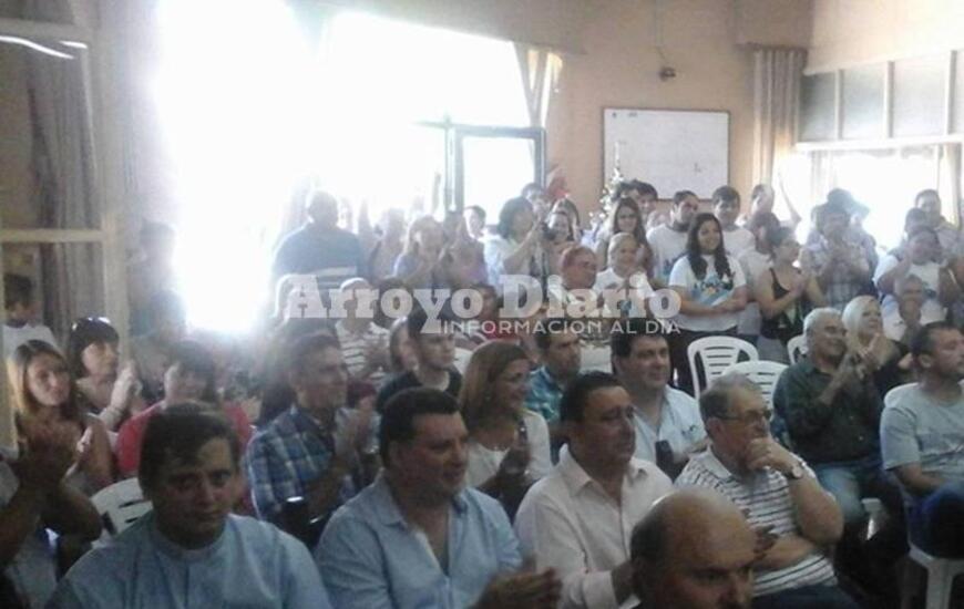 Los que asistieron. Pierucci y Guarneri los únicos representantes del ejecutivo presentes en el acto