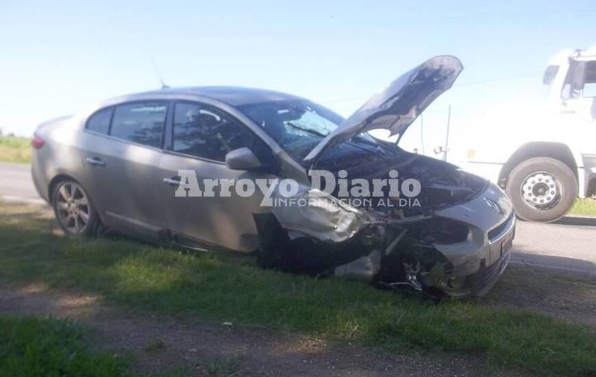 Uno de los veh&iacute;culos involucrados en el accidente.