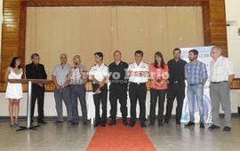 La deportista Lucila Coletta y la Asociación de Bomberos Voluntarios de Arroyo Seco se llevaron los "Destacados de Oro año 2015"