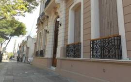 El edificio del juzgado federal de la capital entrerriana, adonde iban a declarar los detenidos.