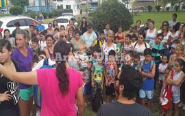 Imagen de Al club!: arrancó la colonia de vacaciones de verano municipal