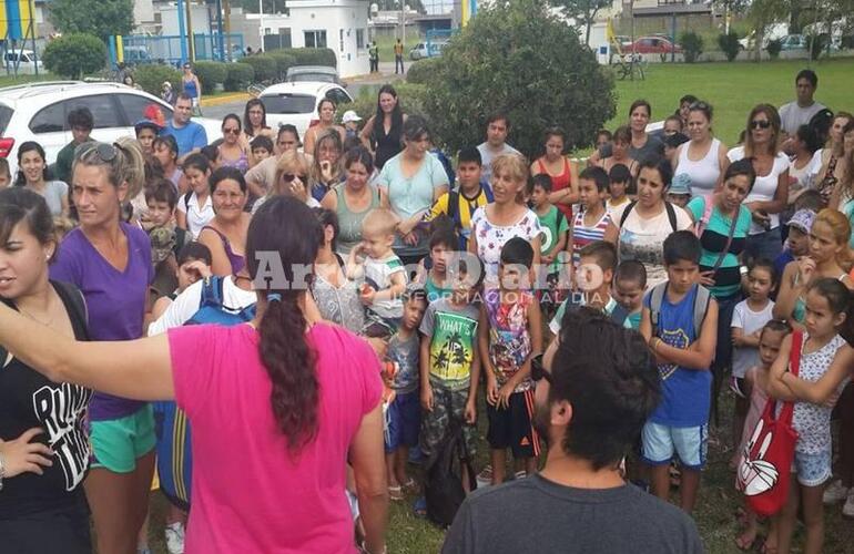 Imagen de Al club!: arrancó la colonia de vacaciones de verano municipal