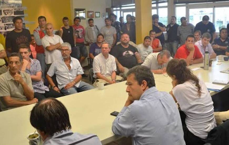 Se firm&oacute; el petitorio para una pronta reuni&oacute;n entre propietarios y trabajadores.
