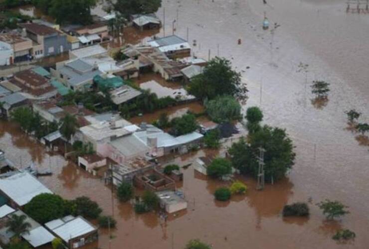 Concordia sufre la crecida del río Uruguay. Temen peor escenario.