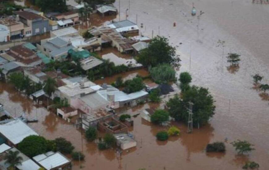 Concordia sufre la crecida del río Uruguay. Temen peor escenario.