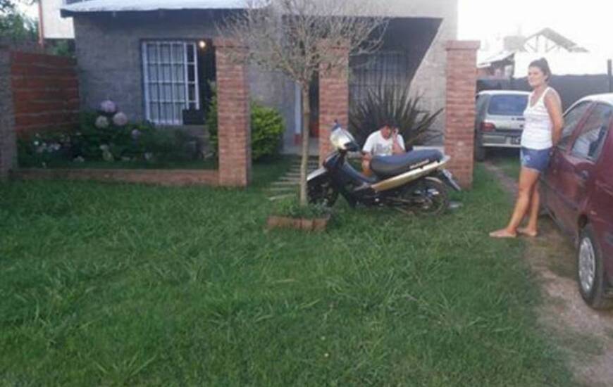 El robo se registró en una propiedad ubicada en Islas Malvinas 232. Foto: Notilagos.