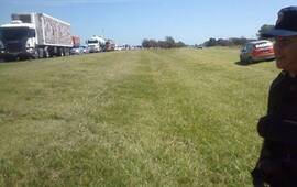 Controles en todos los accesos a Rosario. Foto: Rub&eacute;n Lescano