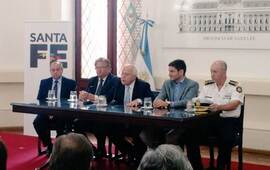 Imagen de Lifschitz: �La polic&iacute;a de Santa Fe demostr&oacute; capacidad de trabajo�