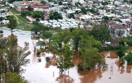 Gran cantidad de habitantes aún necesitan la ayuda del Estado para sobrellevar el impacto del agua.