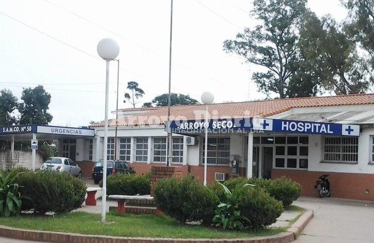 El papá de la menor fallecida denunció que en el hospital de Arroyo Seco no había ambulancia para el traslado de la nena.