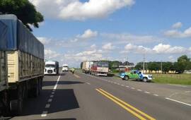 La autopista Rosario-Santa Fe es la zona de conflicto por los radares. Foto: Sitio APSV
