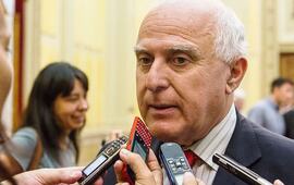 Imagen de Lifschitz convoc&oacute; a los gremios docentes a una reuni&oacute;n esta tarde