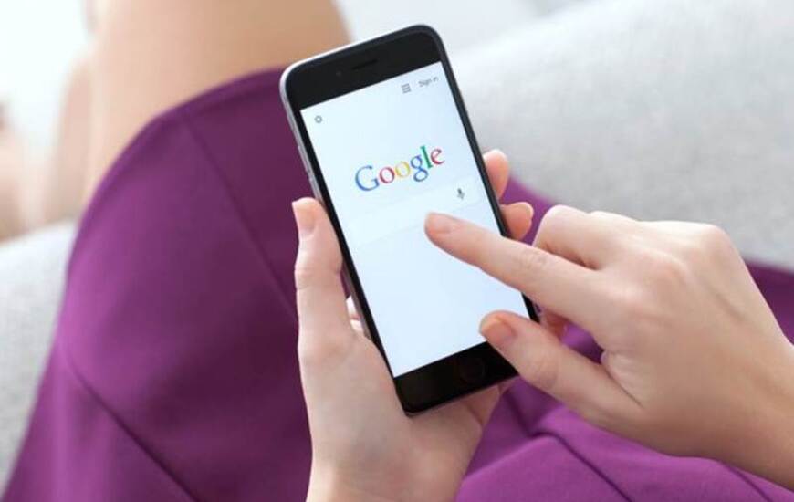 Otra de las medidas de seguridad es activar el borrado del m&oacute;vil. Foto: Shutterstock