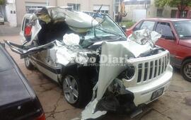 Así quedó uno de los vehículos involucrado en uno de los accidentes