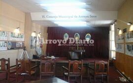 En la previa. Esta ma&ntilde;ana se trabajaba en algunos arreglos para dejar la sala en condiciones para lo que ser&aacute; la apertura de este martes.