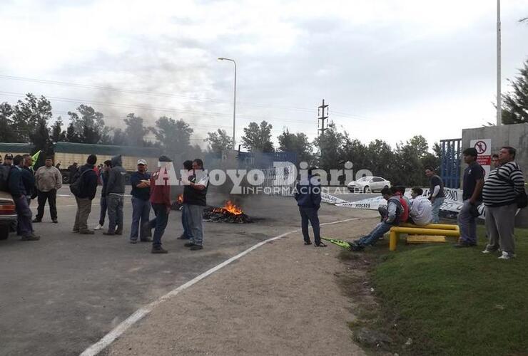 Piquete. La medida de fuerza se desarrolló esta mañana.