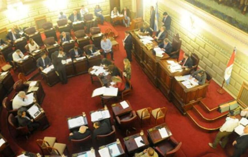 Por mayor&iacute;a. La aprobaci&oacute;n se dio gracias al voto de los legisladores del Frente Progresista C&iacute;vico y Social.