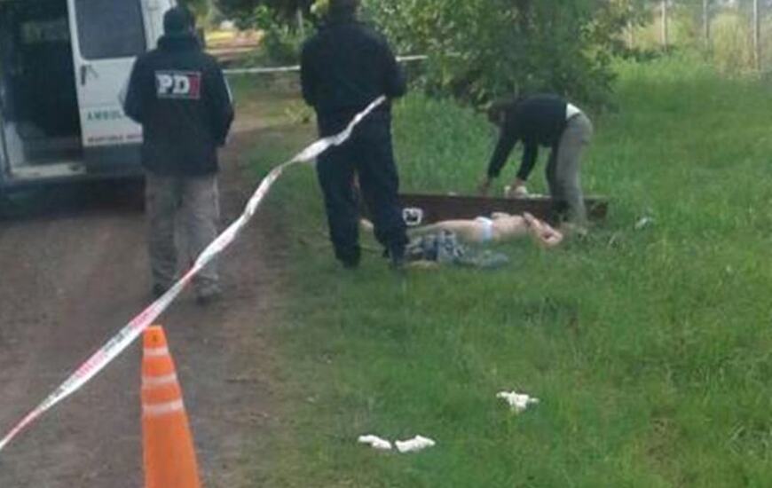 La PDI mientras trabajaba en la zona de Juncal y Rondeau, donde hallaron el cuerpo.