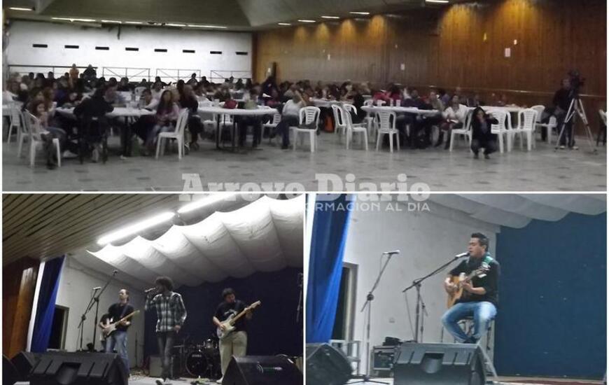 Varios artistas se solidarizaron con la causa y decidieron participar.