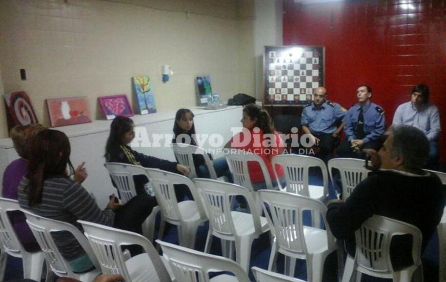 La cita fue en las instalaciones del Polideportivo
