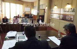 Los legisladores locales durante la sesión de la fecha