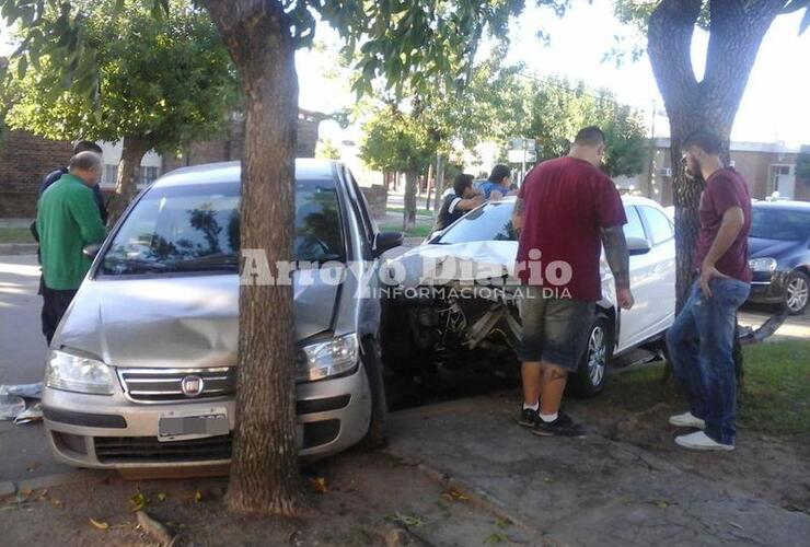 Así quedaron los vehículos tras el accidente