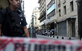 Imagen de Tensión en Radio Nacional: un hombre ingresó con explosivos